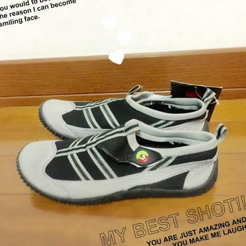 ビーチシューズ４