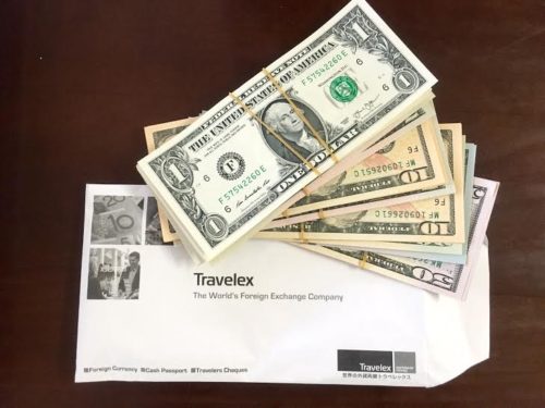 ドル両替travelex