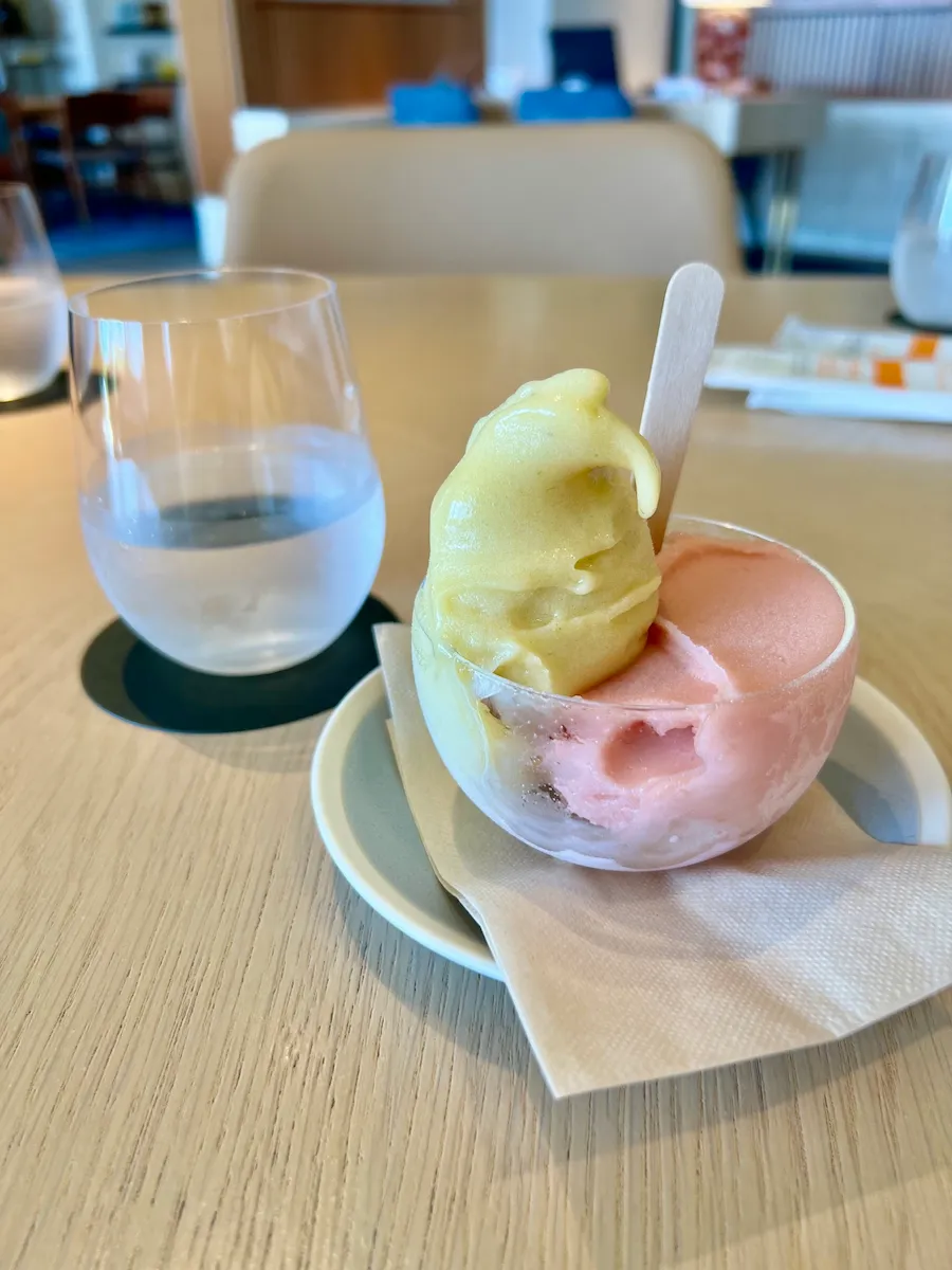 PALETTE cafe in the Bay Wing