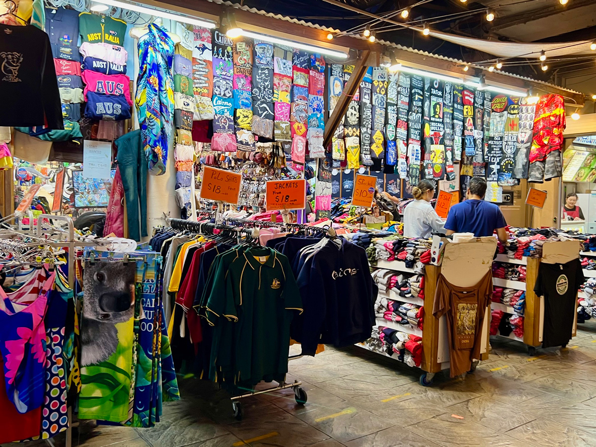 ケアンズ・ナイトマーケットにあるお店