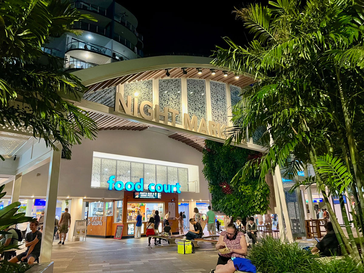 ケアンズ・ナイトマーケット