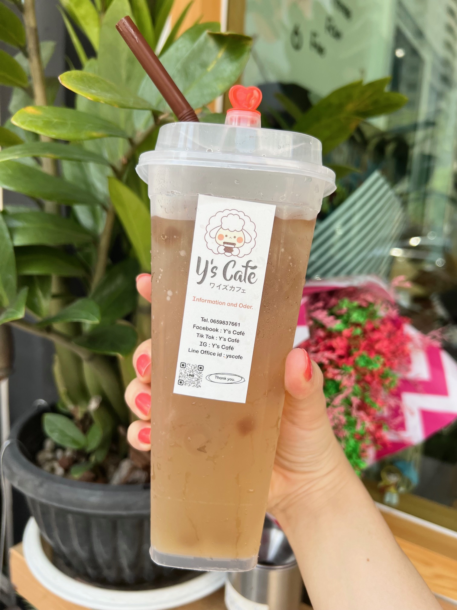 Y’s Cafeでドリンク