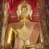 ワット・パナンチューンの黄金の大仏様