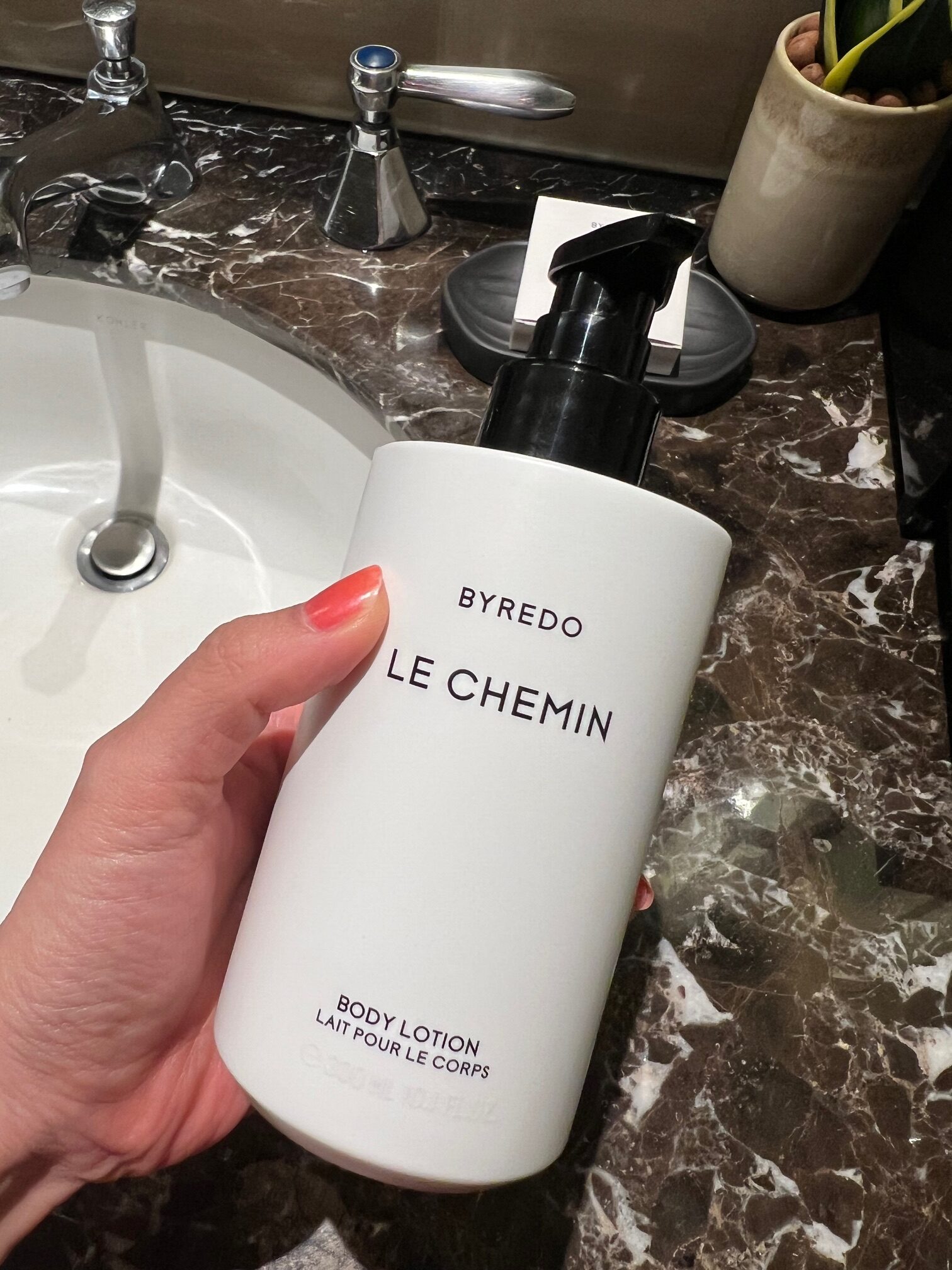 60代タイ旅行のホテル｜アテネホテルラグジュアリーコレクションのアメニティBYREDO