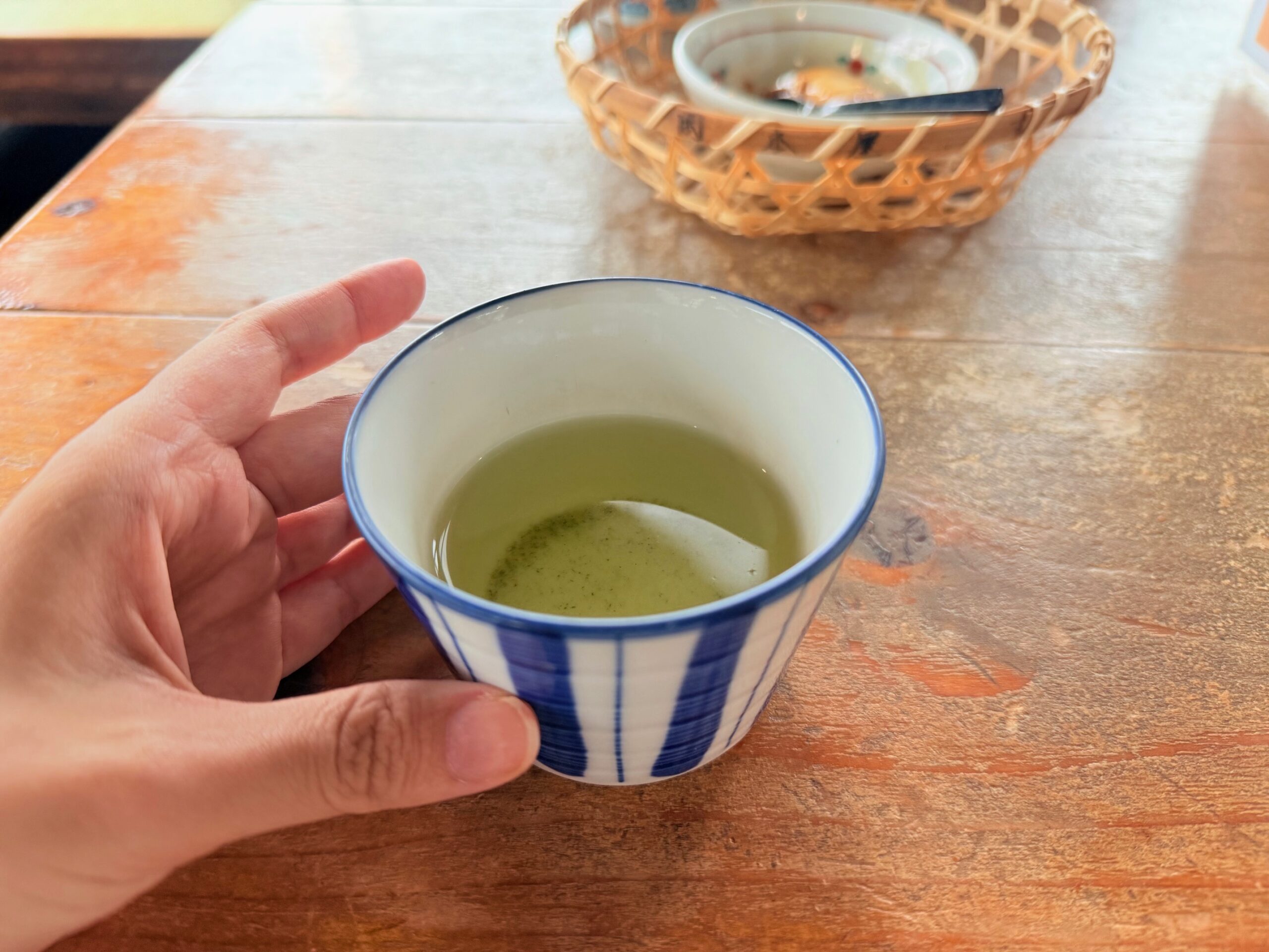 大分・別府「岡本屋売店」お茶無料