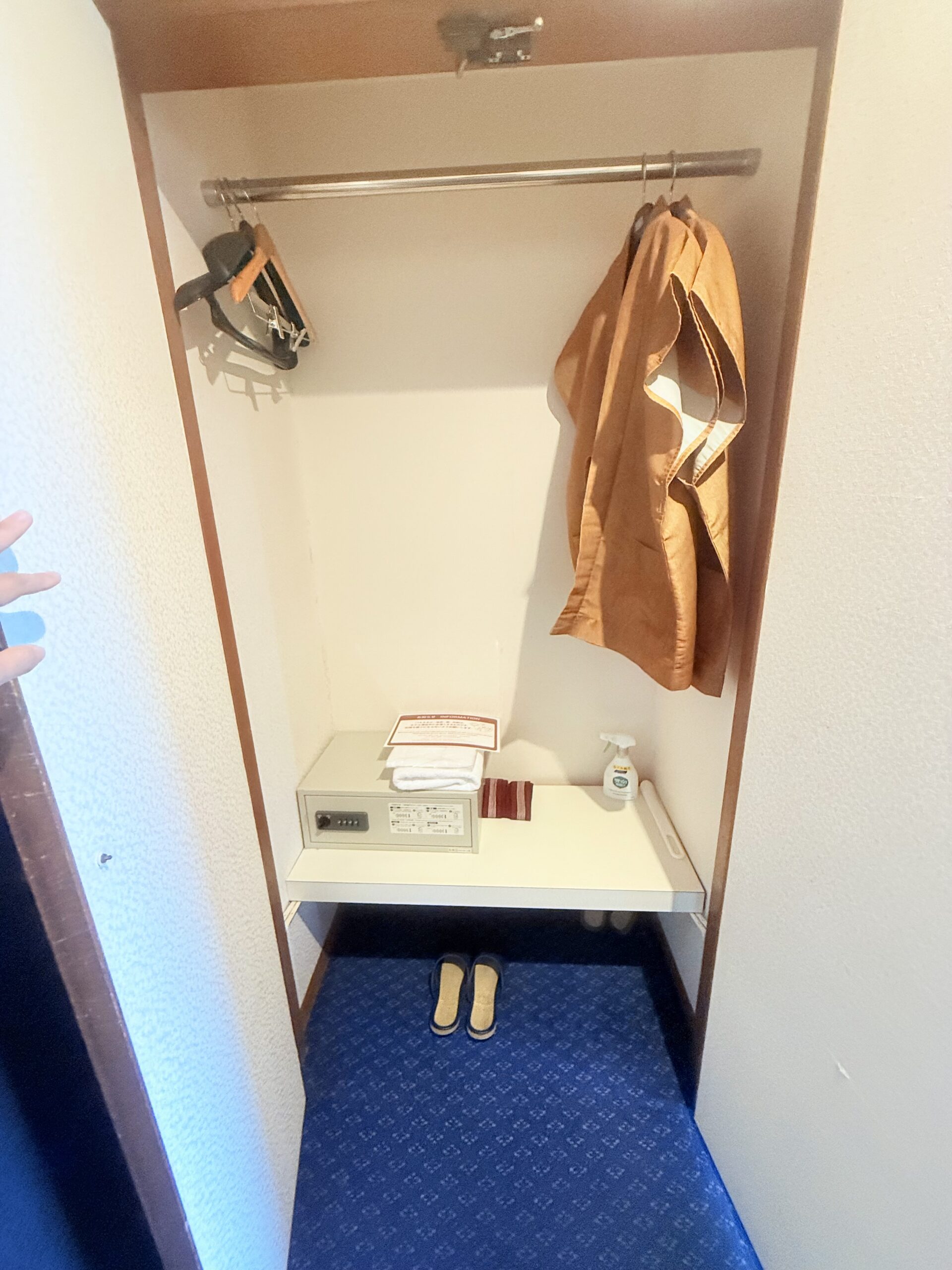 大分別府・大江戸温泉物語Premium風月客室（クローゼット）