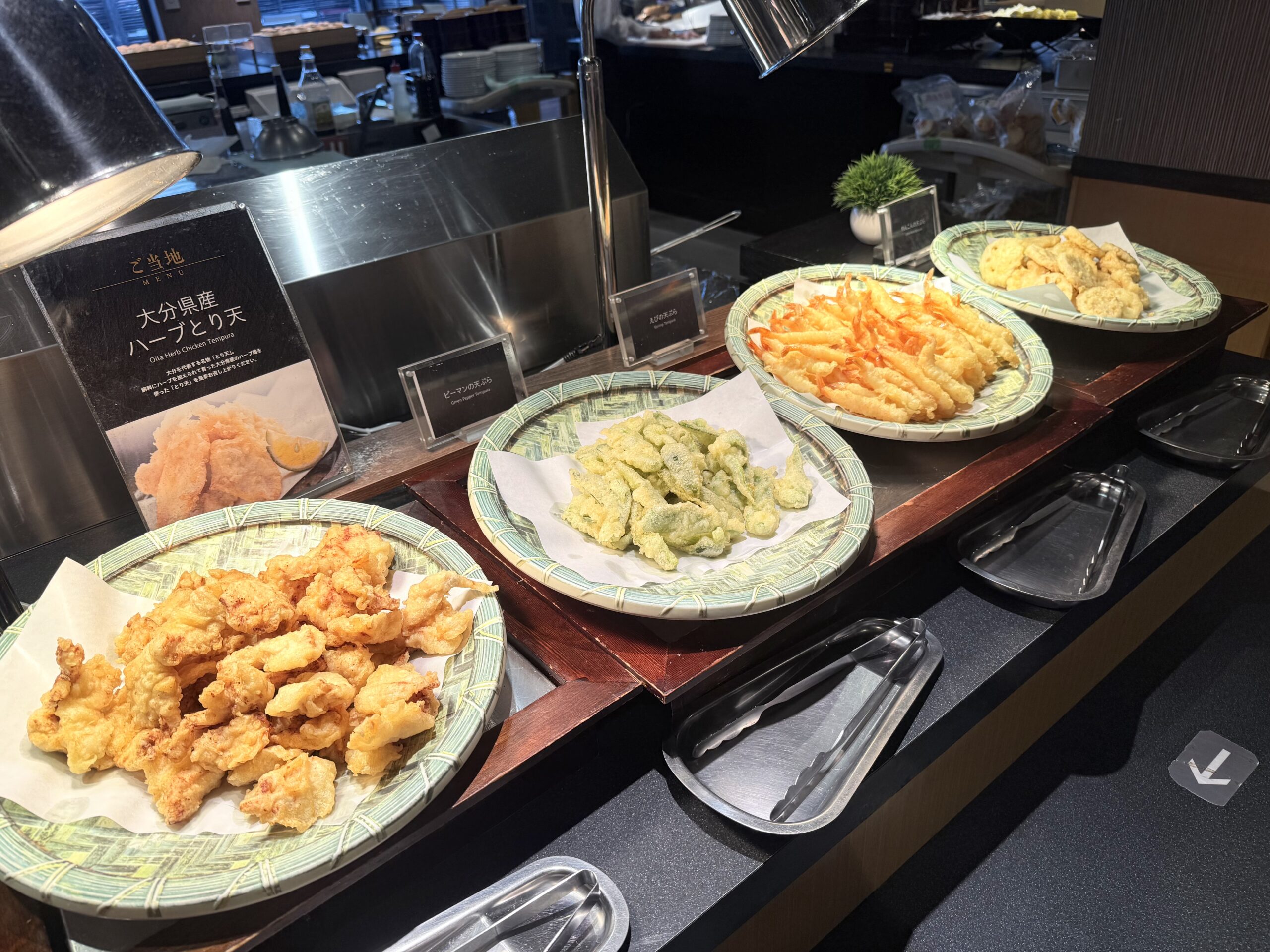 大分別府・大江戸温泉物語Premium風月ビュッフェ（大分名物とり天）