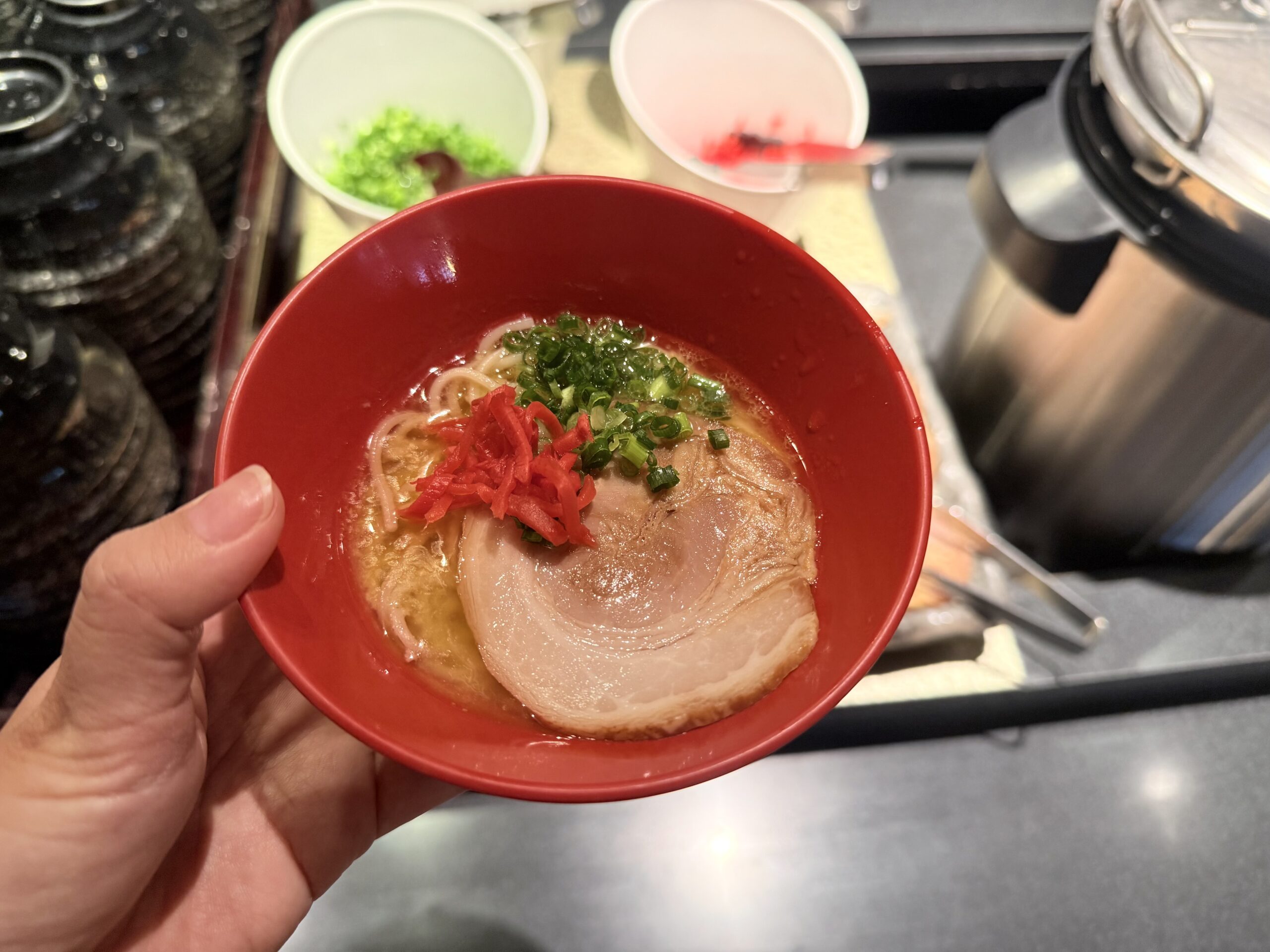 大分別府・大江戸温泉物語Premium風月ビュッフェ（自分で作るとんこつラーメン）完成