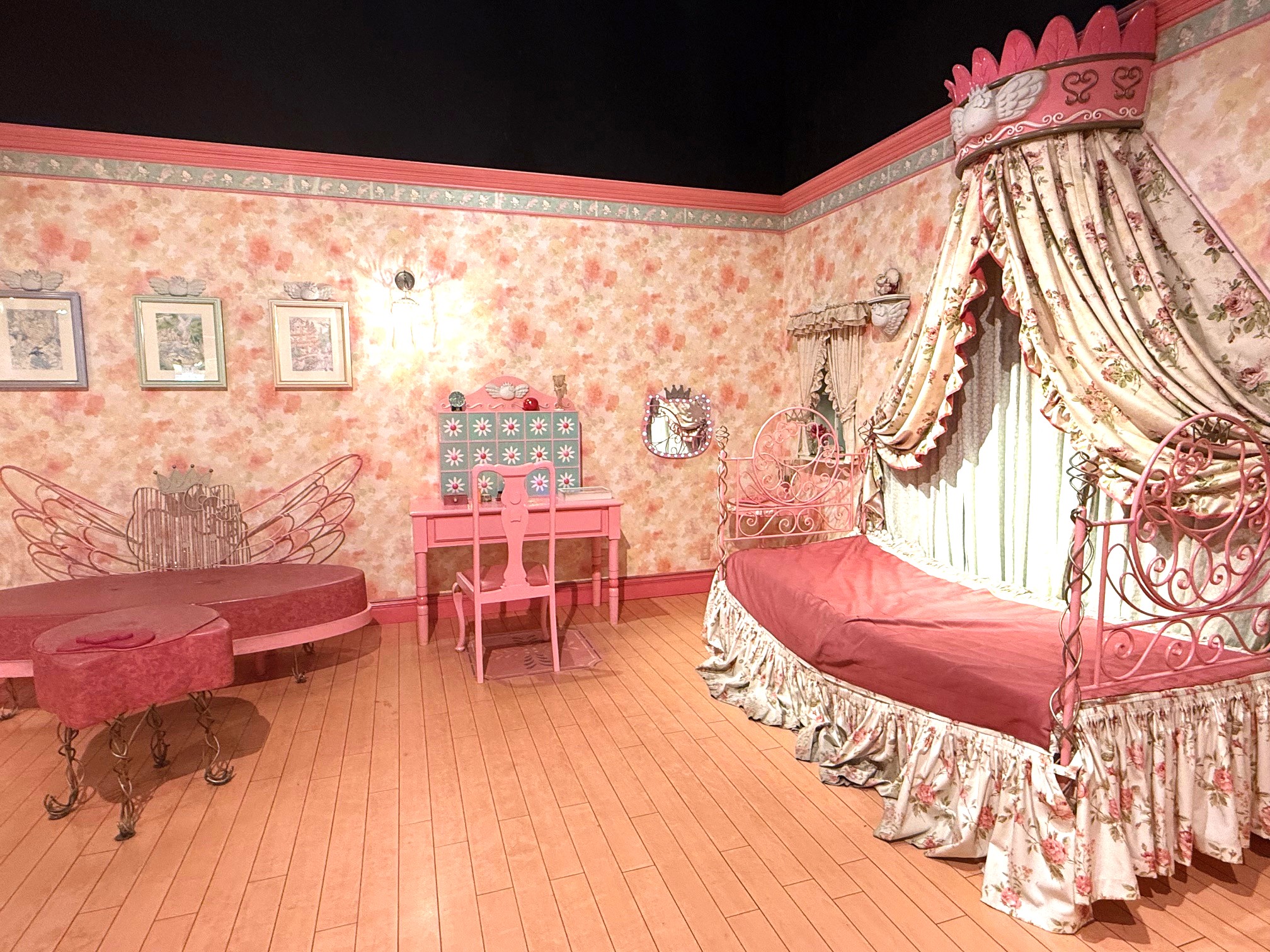 大分ハーモニーランドキティキャッスルの中のお部屋