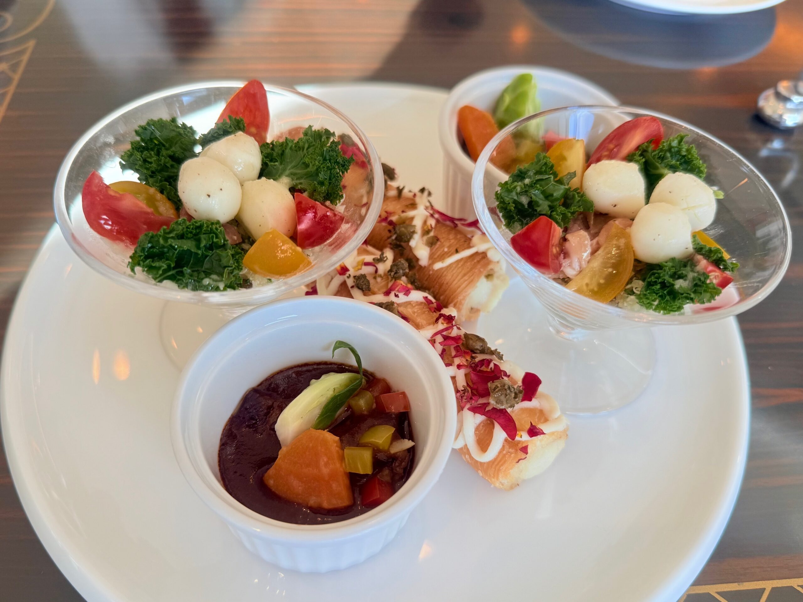 帝国ホテル「ホリデーティー”LUXE”」下段のセイボリー