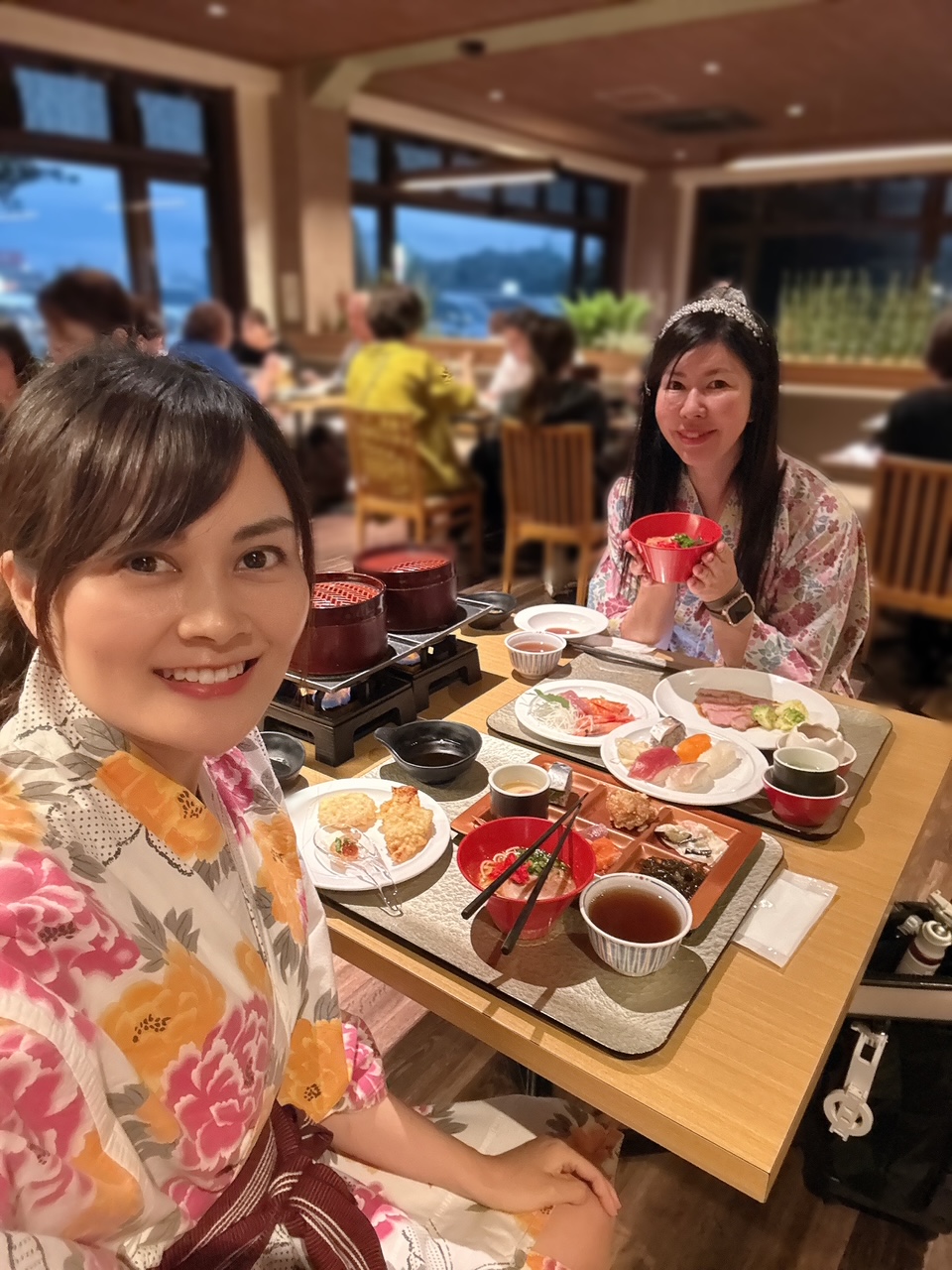 大分別府・大江戸温泉物語Premium風月外観ディナービュッフェの様子