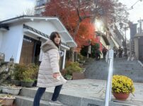 伊香保温泉の石段街を登る