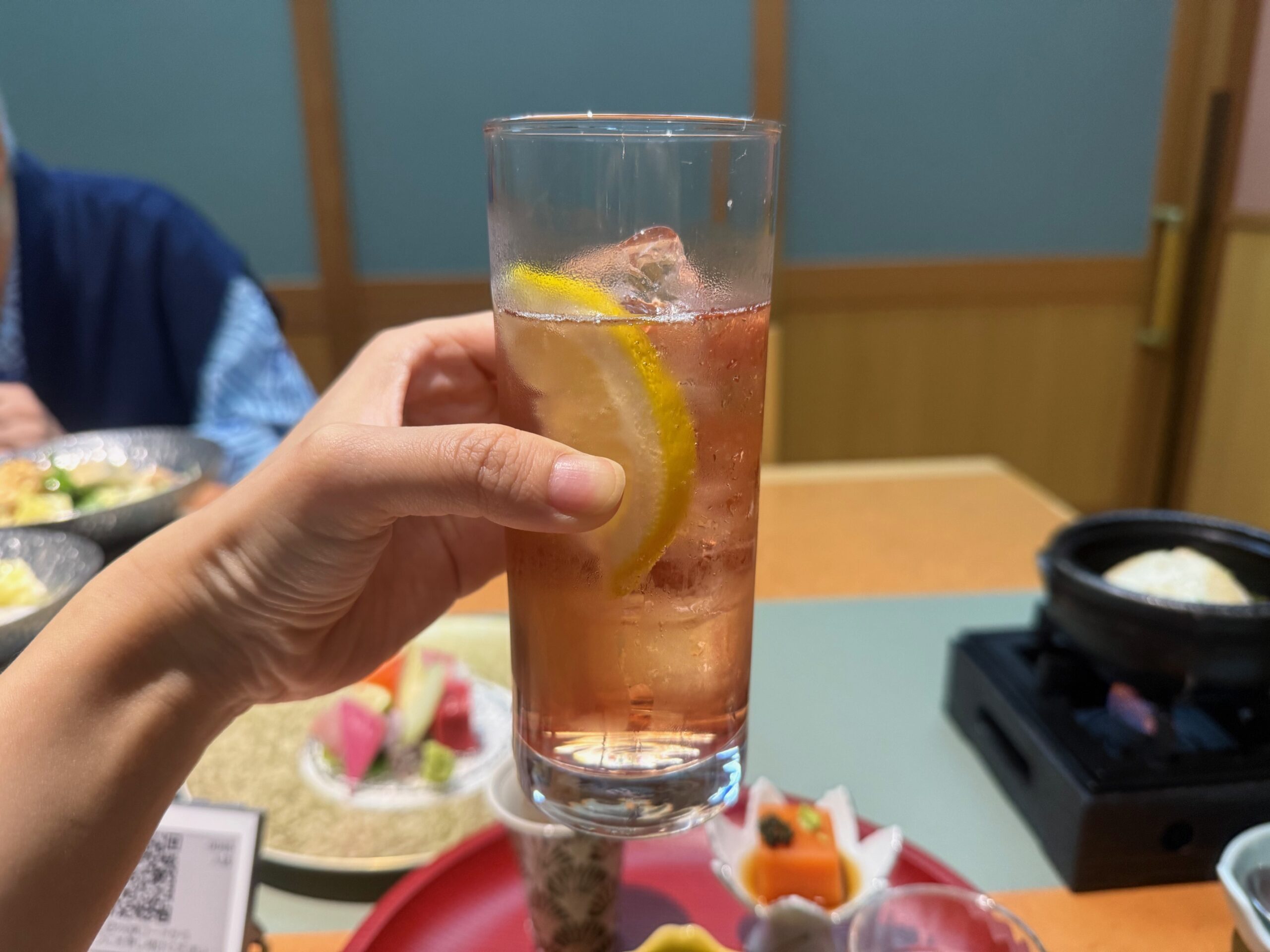群馬県・伊香保温泉「ホテル木暮」の夕食(ノンアルコールカクテル)