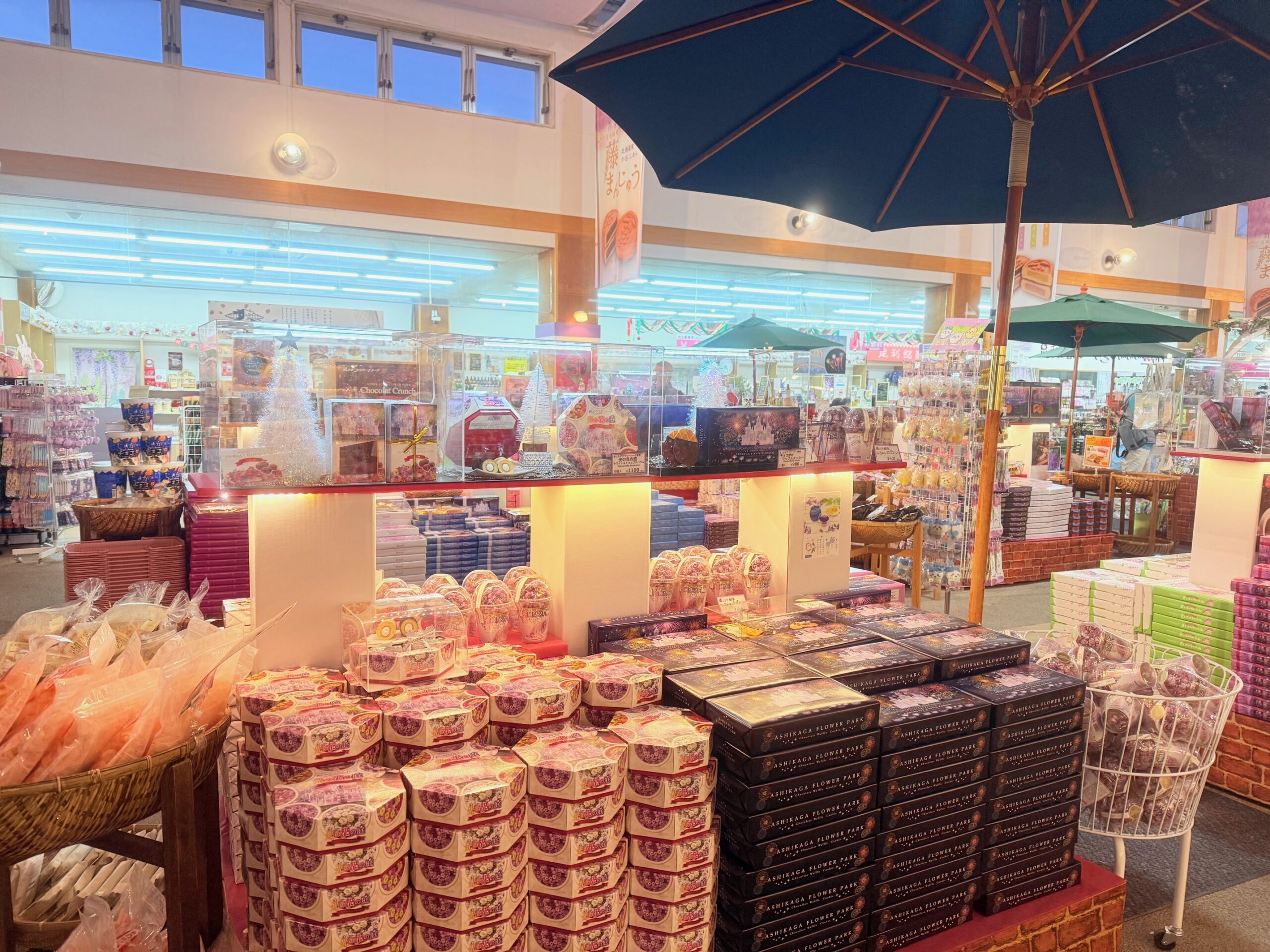 あしかがフラワーパークのお土産ショップ２