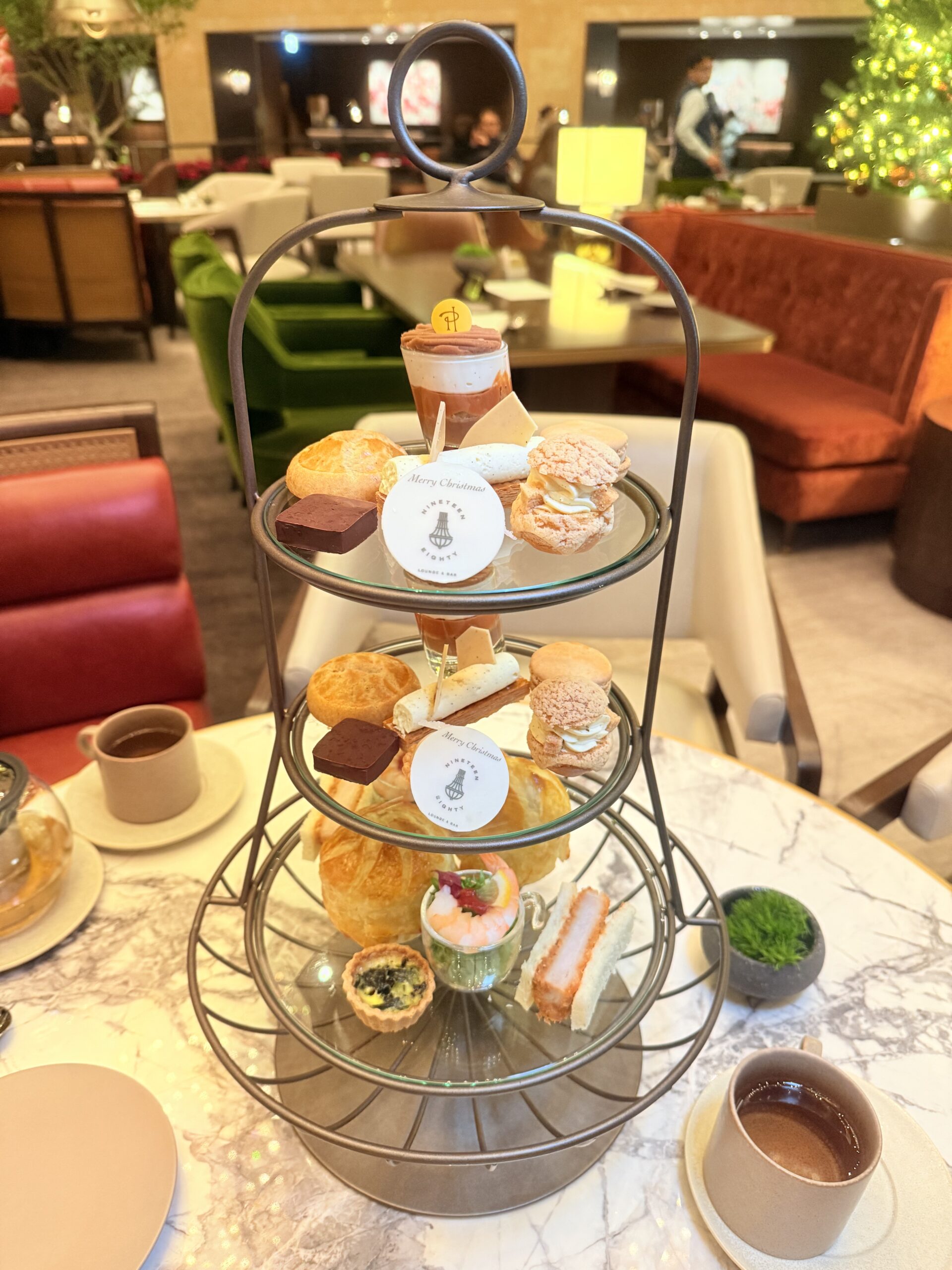 ハイアットリージェンシー東京のホワイトクリスマスアフタヌーンティー