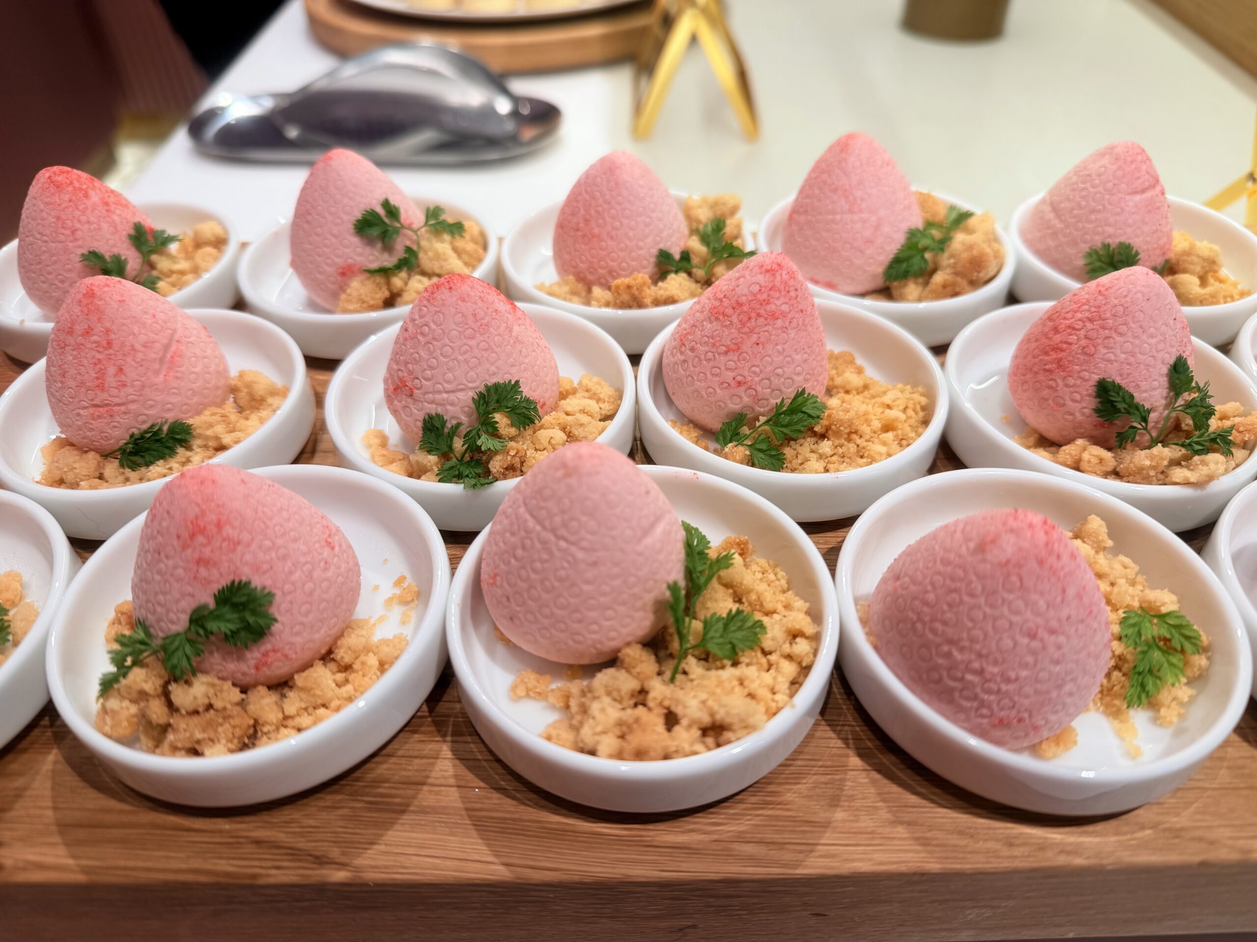 ウェスティン横浜恋するいちごビュッフェいちごのムース