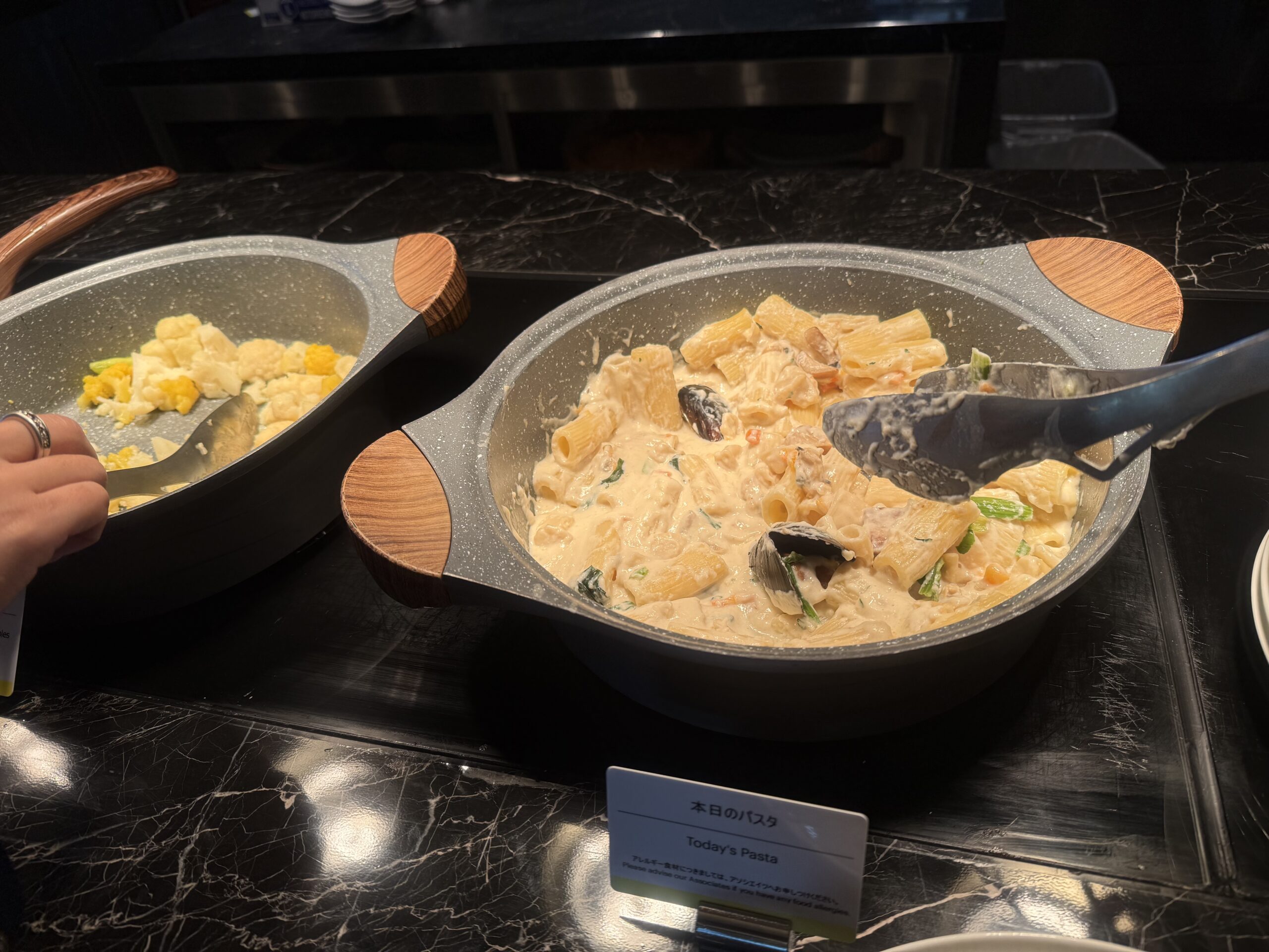 ウェスティン横浜恋するいちごビュッフェのフード２