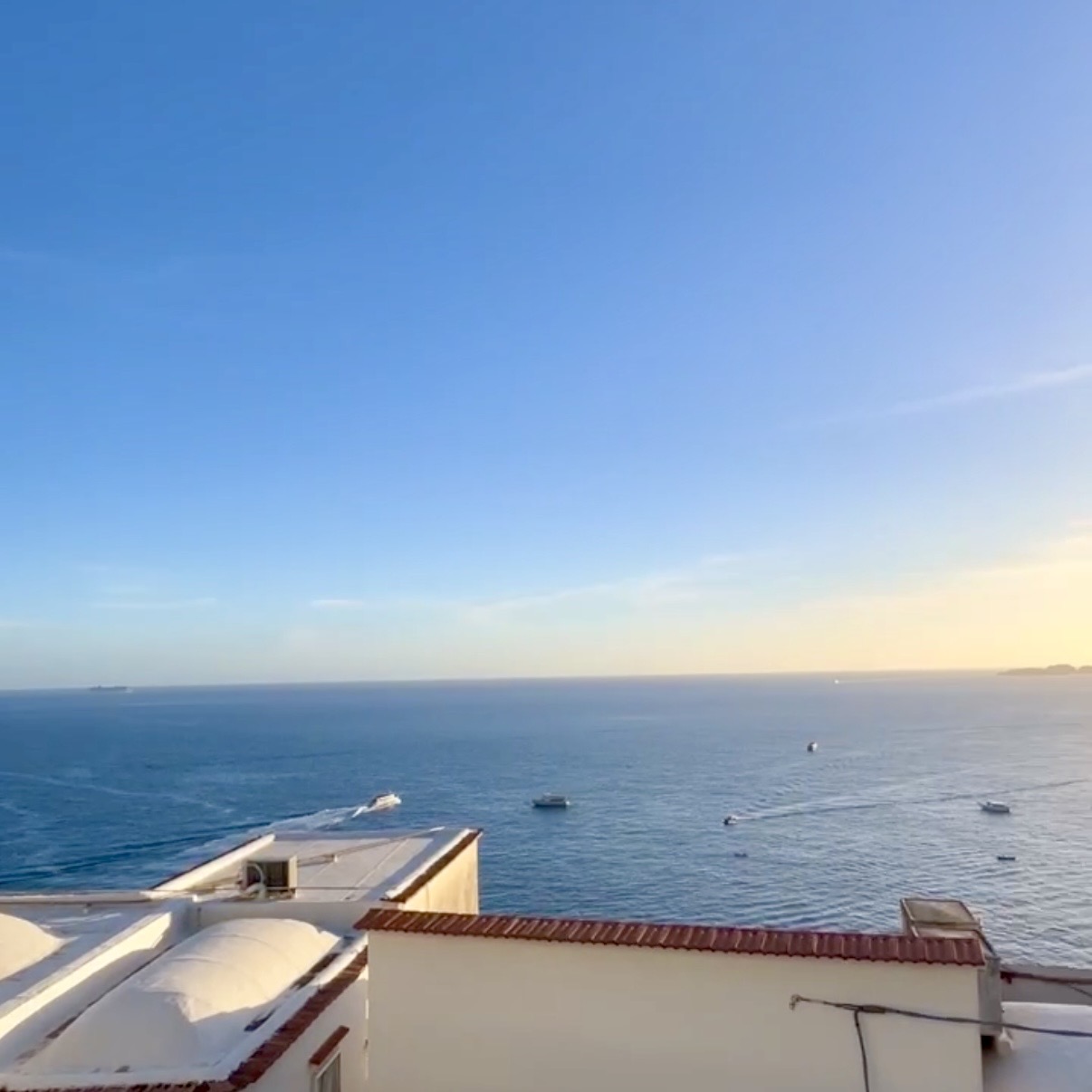 ポジターノホテル・モンテマーレ（Hotel Montemare）ベランダからの眺め