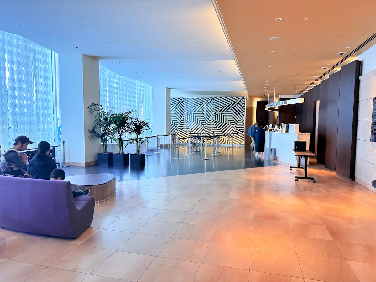 コートヤードバイマリオット新大阪ステーションロビー