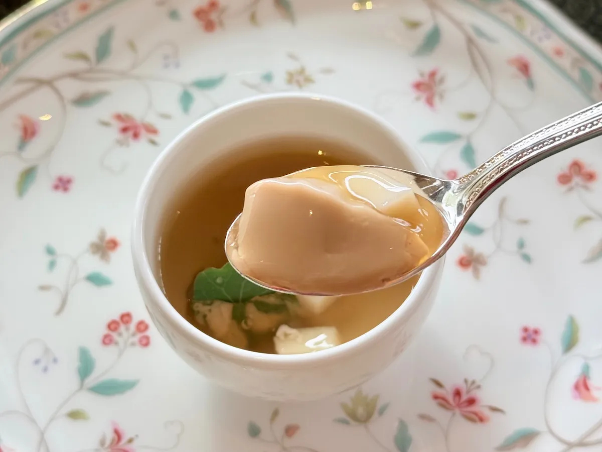 宇治茶アフタヌーンティー with 辻利兵衛本店ほうじ茶のロワイヤル　筍と帆立