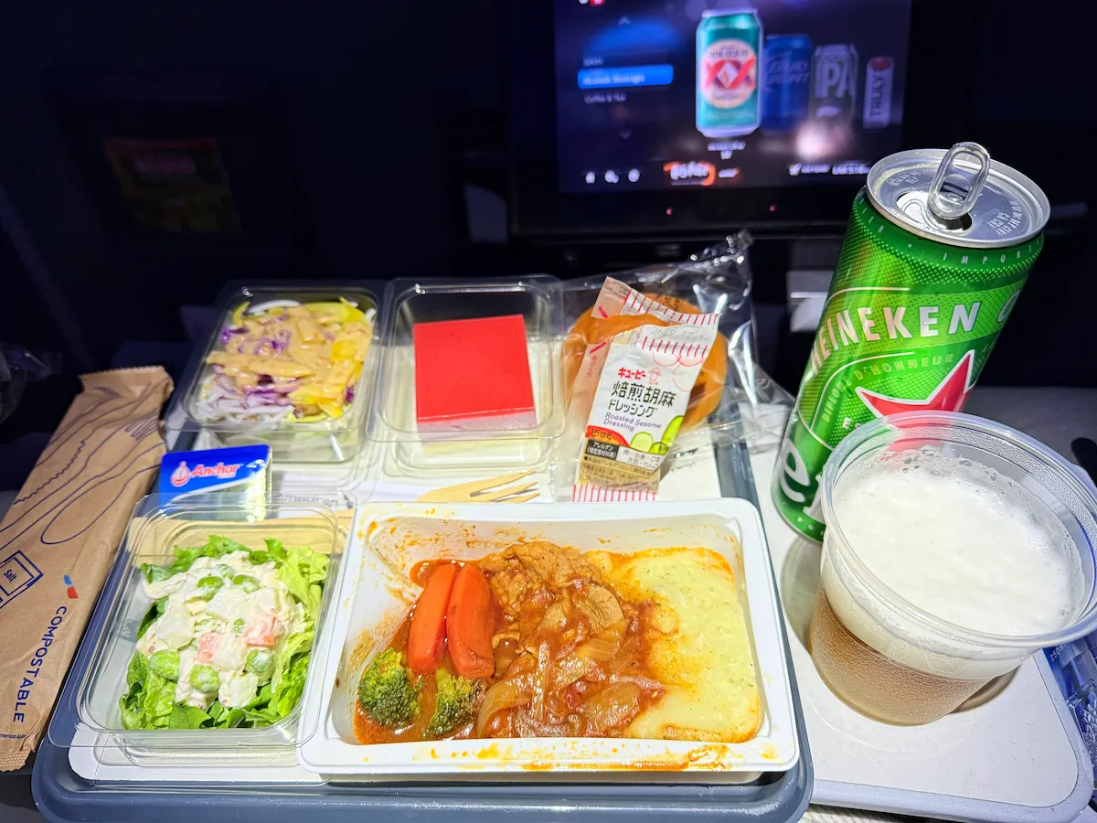 アメリカン航空機内食