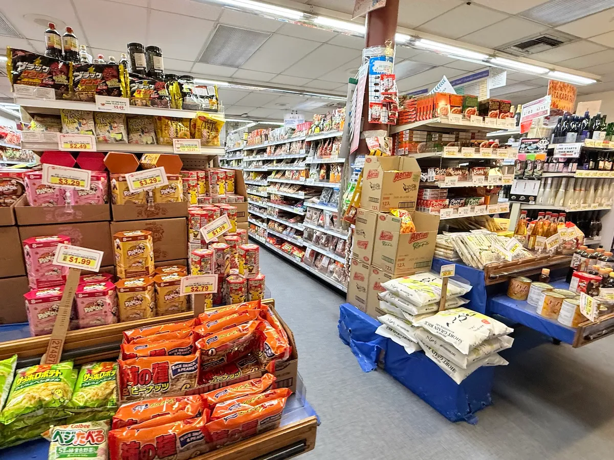 NIJIYA MARKET(日系スーパー・リトルトーキョー)店内