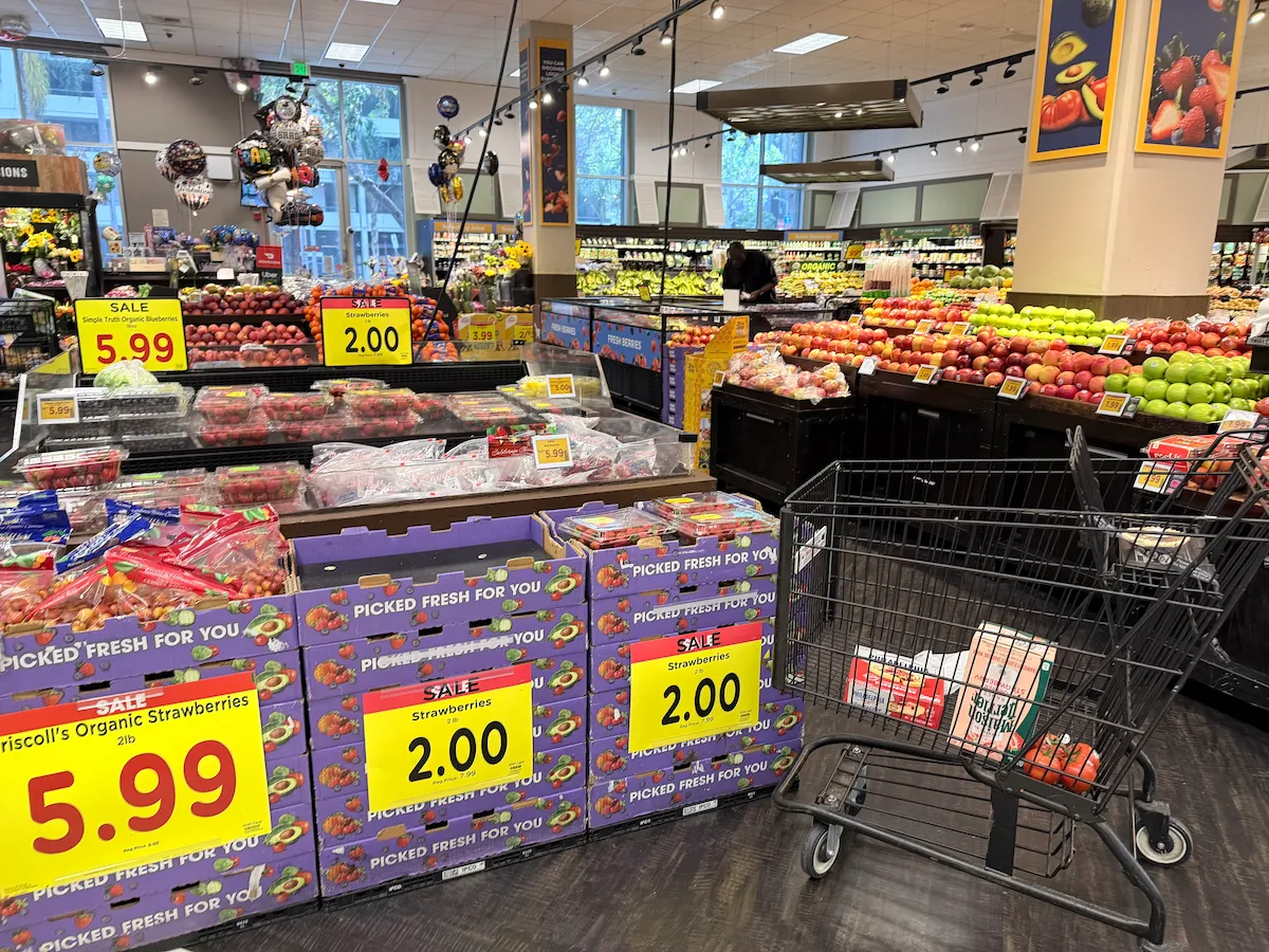 ロサンゼルス・ダウンタウン・スーパーマーケット「Ralphs」