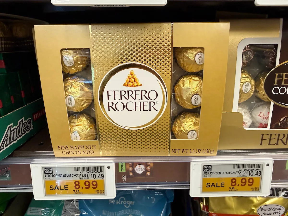Ferrero Rocherが$8.99〜$10.49。日本のスーパーで買う方が安い場合も