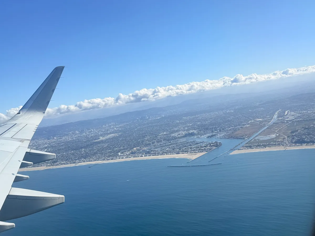 アメリカン航空国内線で無料でWifiが使えてよかった