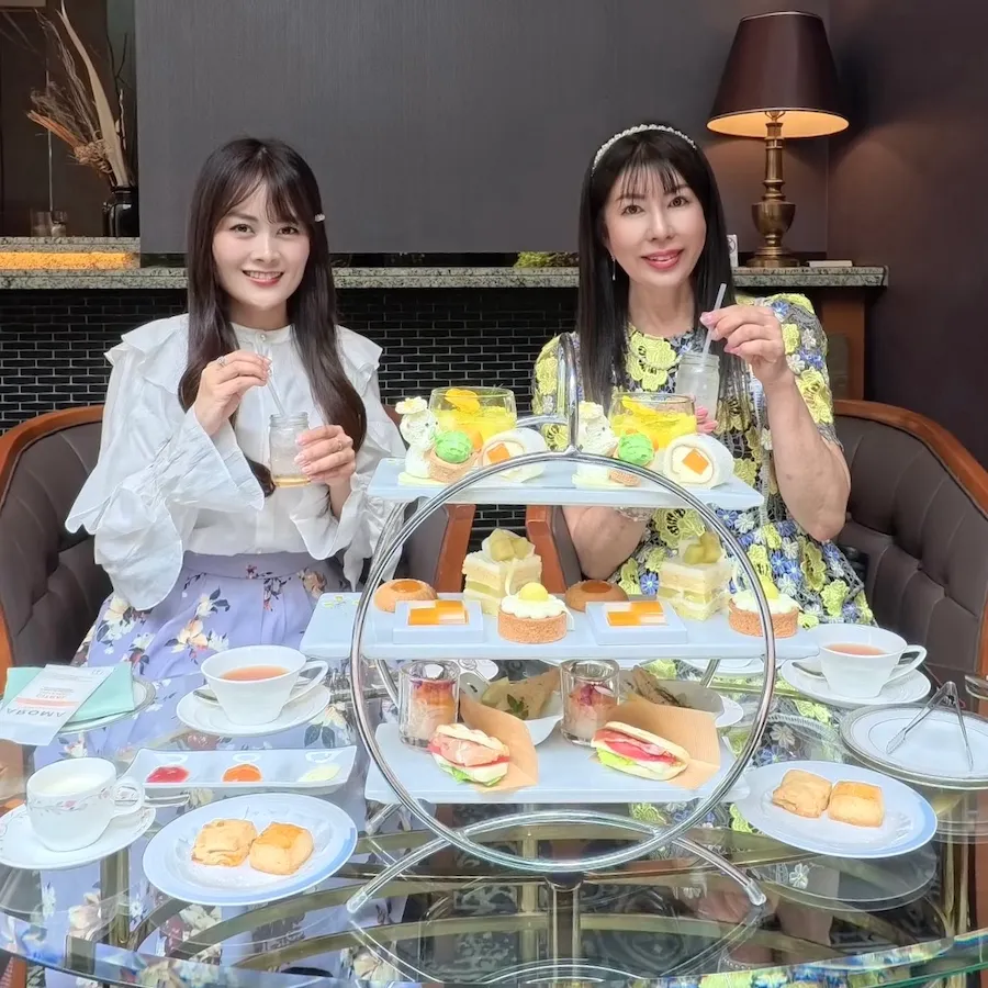 ロイヤルパークホテル・メロンとマンゴーのアフタヌーンティー