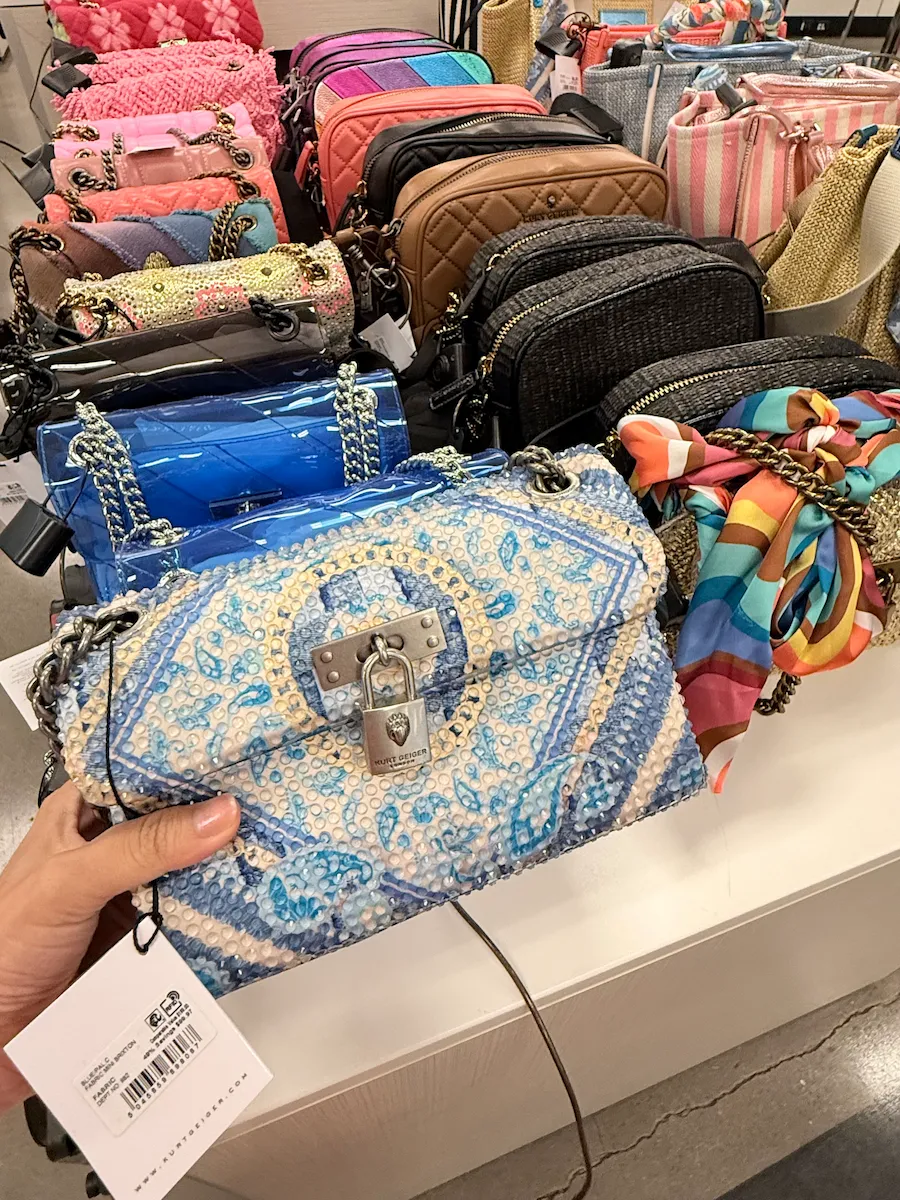 ハワイ・ノードストームラックで販売されていたチェーンバッグ