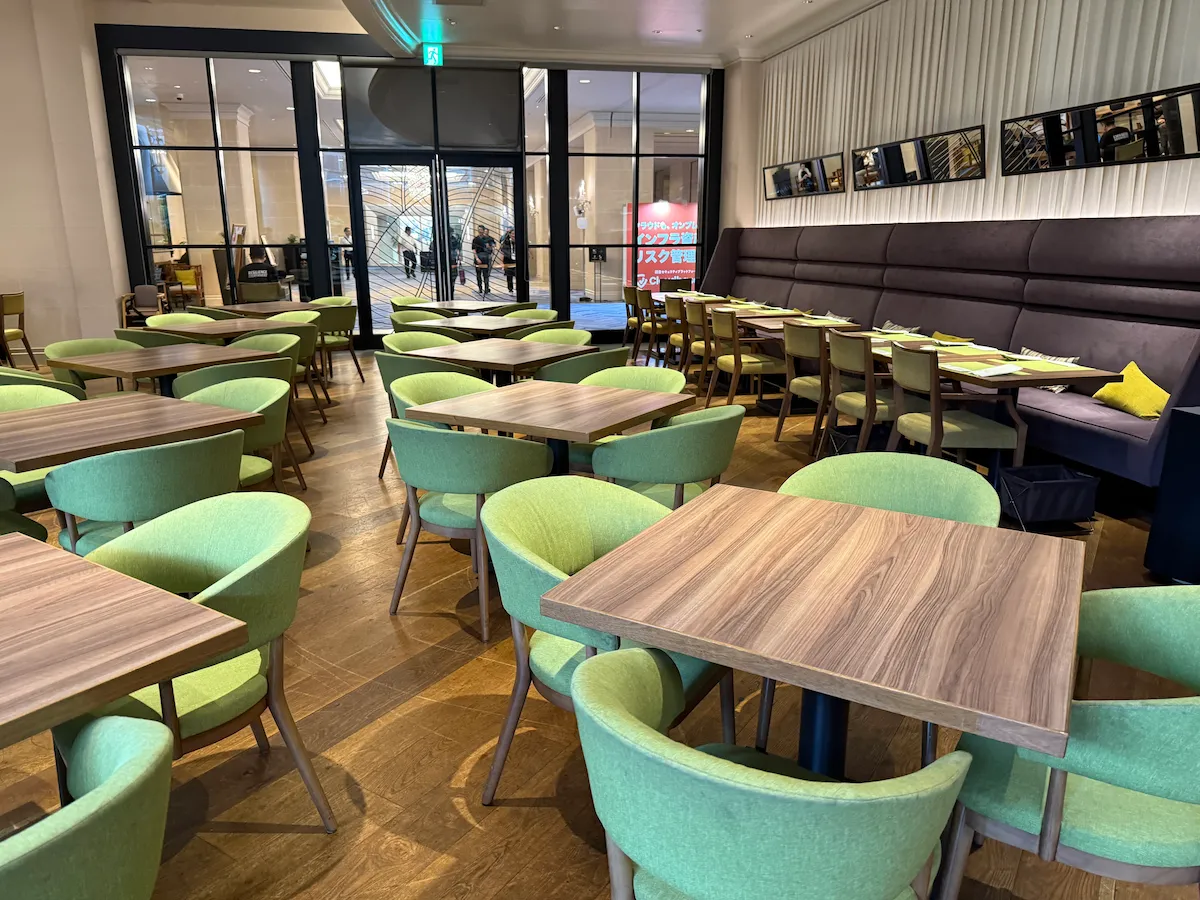 グランドニッコー東京台場「GARDEN DINING」テーブル席