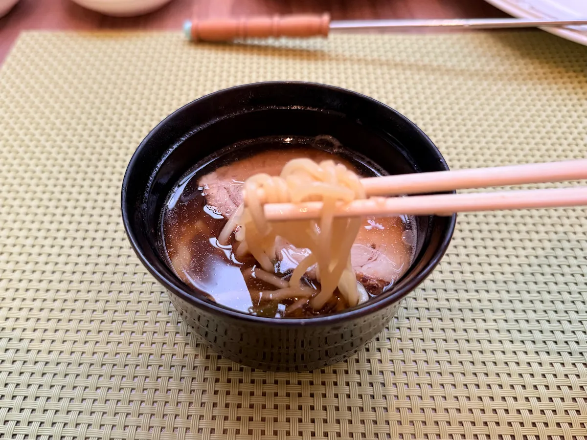 グランドニッコー東京台場ディナービュッフェ「北海道フェア」旭川醤油ラーメン