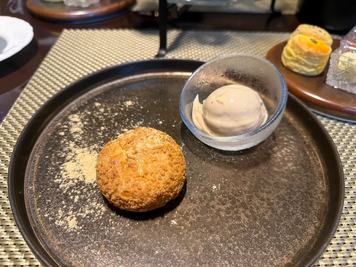 フォンダンショコラ マロンシュークリーム 渋川栗のアイスクリーム